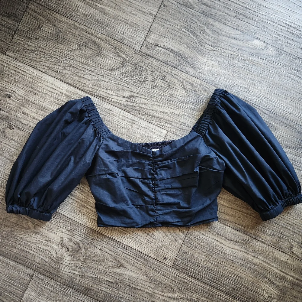 Abercrombie & Fitch Black Puff Sleeve Top Size Small